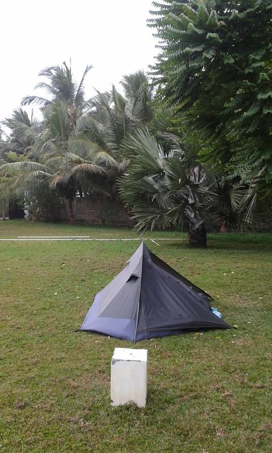 Grand Hilton Hotel Negombo Bagian luar foto